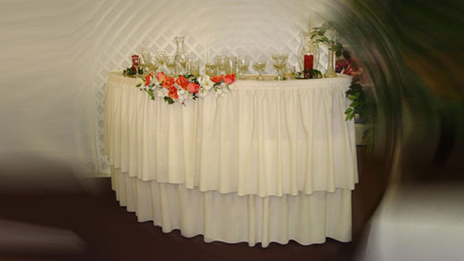 6`-Bar-Curved-with-skirt