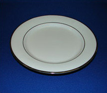 Salad/Desert Plate white platinum