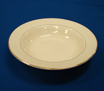 Soup/Salad plate ivory with gold