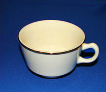 Coffee Cup Ivory with gold